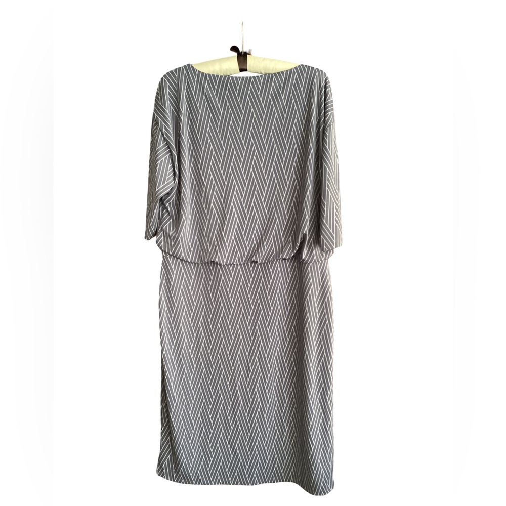 🚨 NWT Ann Taylor Gray and White Short Sleeve Dress Size Large - Picture 5 of 7
